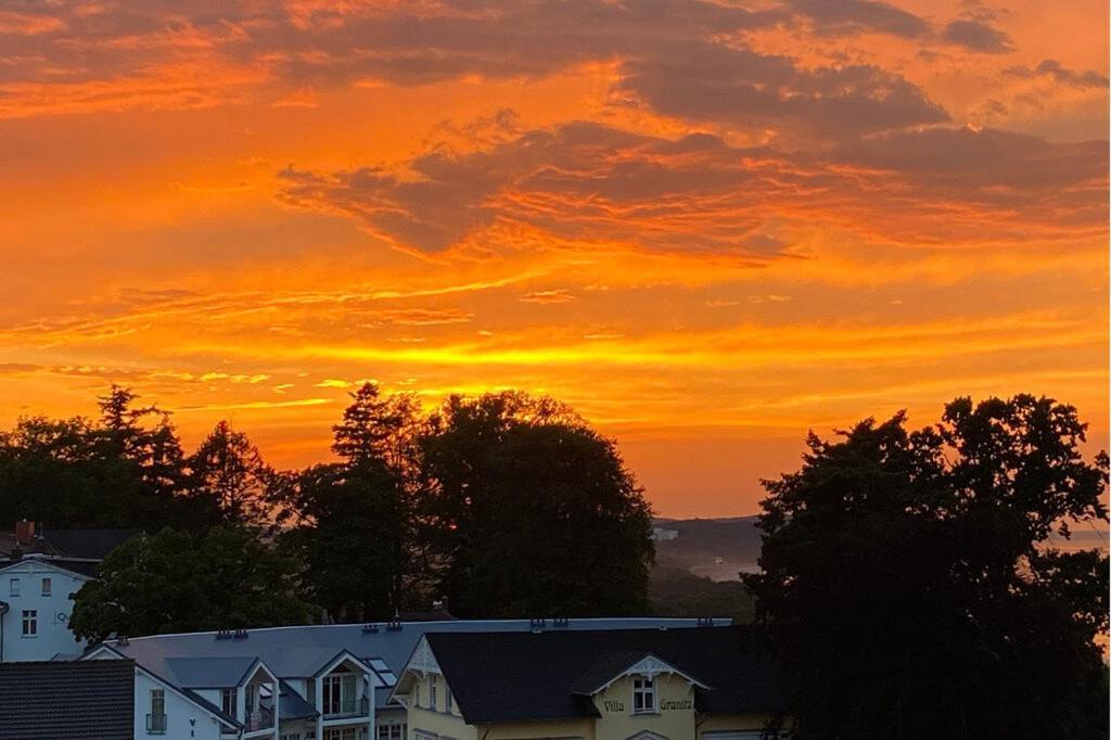 Ferienwohnung „Abendrot“ Mit Meerblick Goehren  Exterior photo
